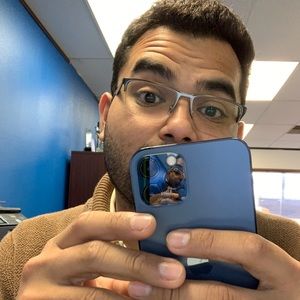 Meet your Posher, Roy